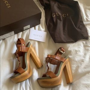 🐴 NIB GUCCI Wood leather platform heeled sandals